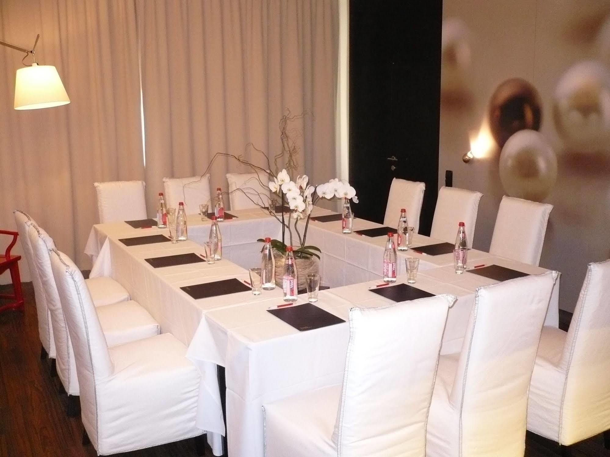Hotel Perla Prag